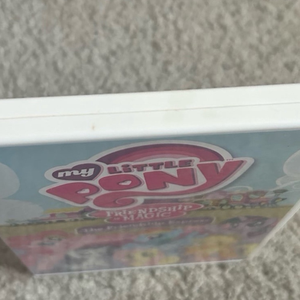 Lot of 6 Children’s DVD, including My Little Pony and Strawberry Shortcake - Picture 2 of 10